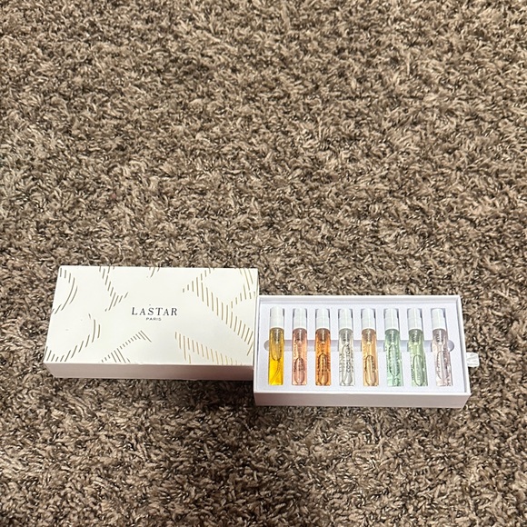 lastar paris Other - Women's Fragrance Set - Multicolor